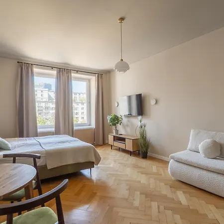 Appartement Concierge Mazowiecka Varsovie