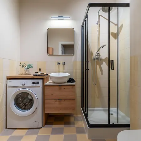 아파트 Concierge Mazowiecka