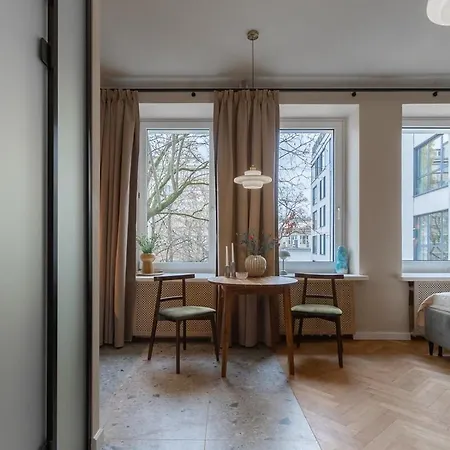 Concierge Mazowiecka Apartment Warschau