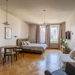 Concierge Mazowiecka Appartement Varsovie
