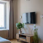 Daire Concierge Mazowiecka Varşova