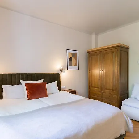 Daire Concierge Mazowiecka Varşova